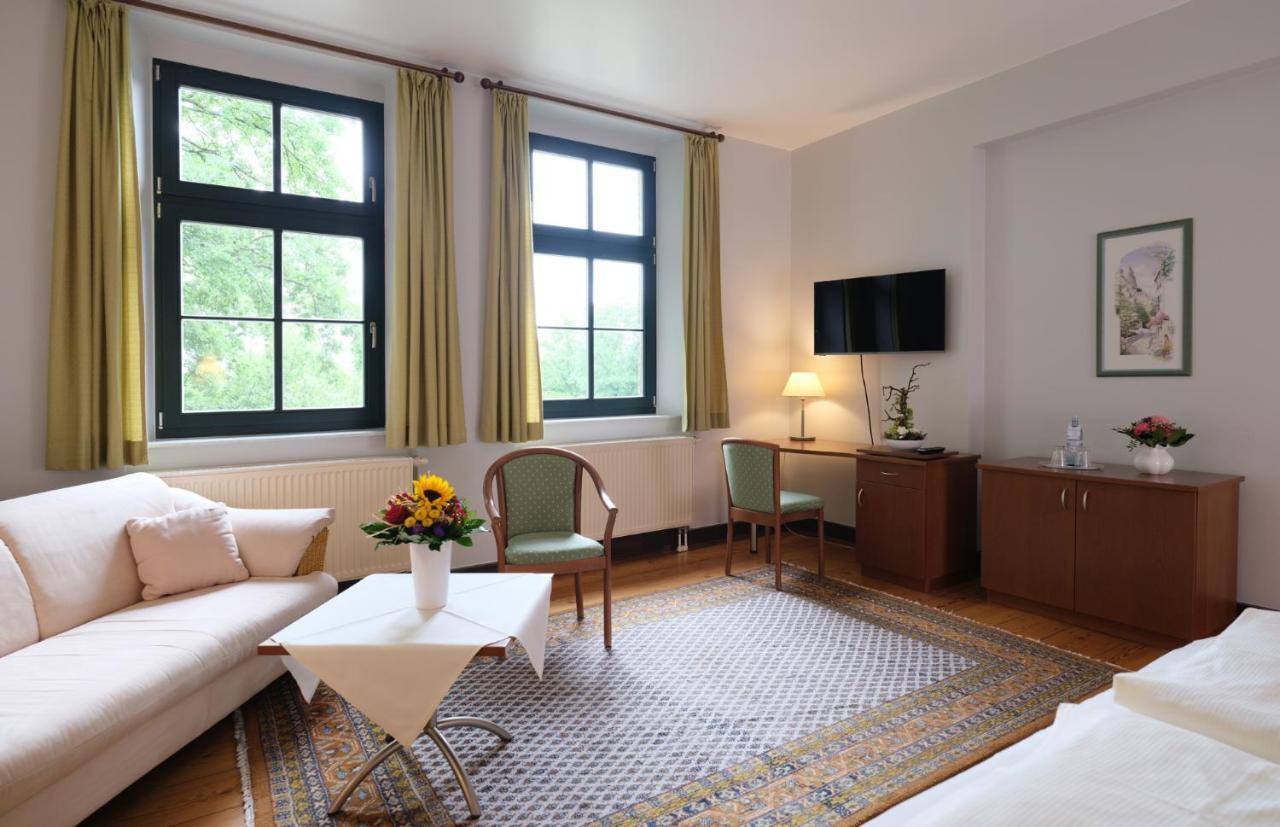 Gutshaus Redewisch Hotel & Restaurant Boltenhagen  Dış mekan fotoğraf