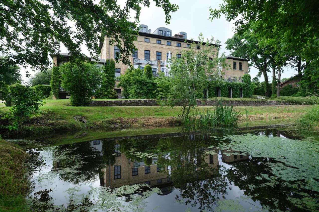 Gutshaus Redewisch Hotel & Restaurant Boltenhagen  Dış mekan fotoğraf