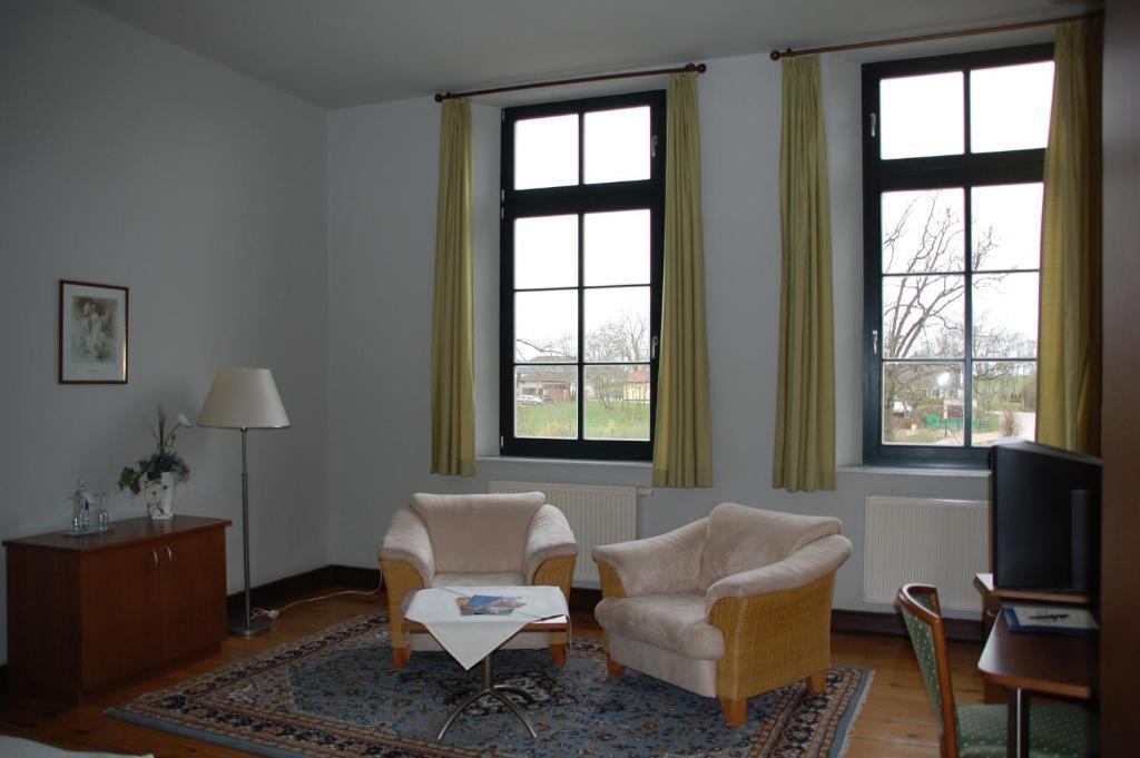 Gutshaus Redewisch Hotel & Restaurant Boltenhagen  Dış mekan fotoğraf